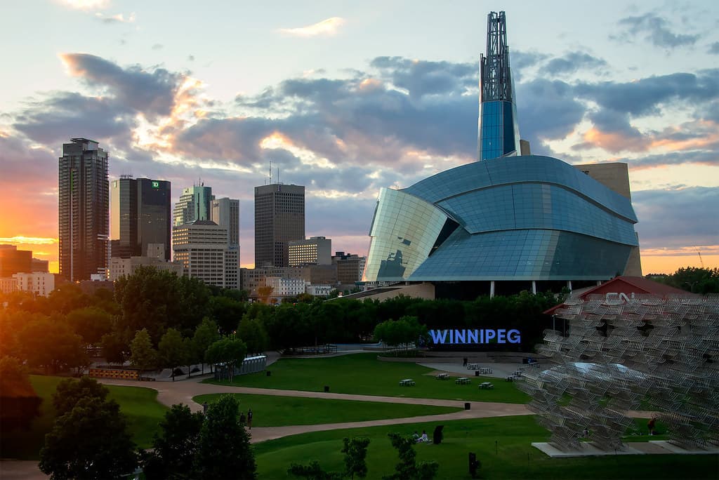Aventura Canadiense en Winnipeg: 6 Días Inolvidables de Naturaleza, Historia y Cultura