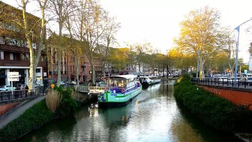 Paseo por el Canal du Midi | Visita al Museo de los Agustinos | Jardín Real.