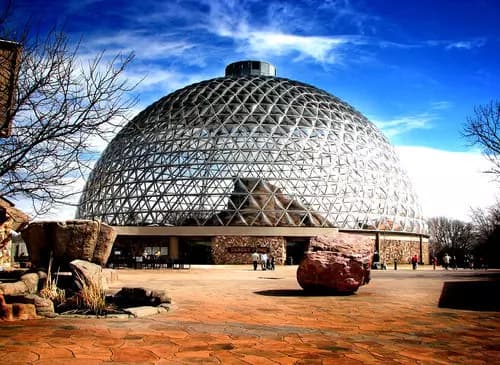 Henry Doorly Zoo and Aquarium | The Durham Museum | Old Market