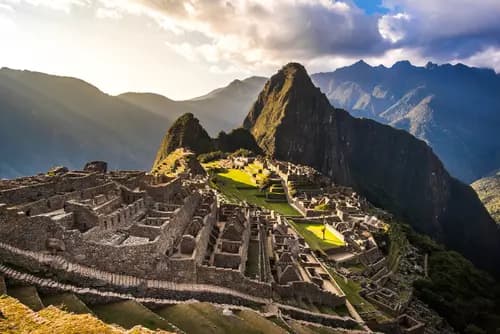 Amanecer en Machu Picchu y regreso a Noche en Cusco