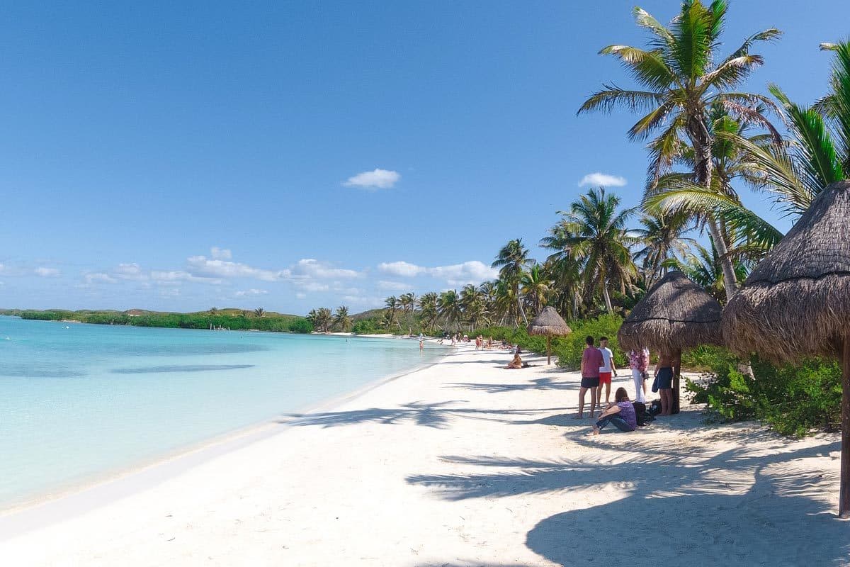 Viaje a Cancún con amigos y fiesta (5 días)