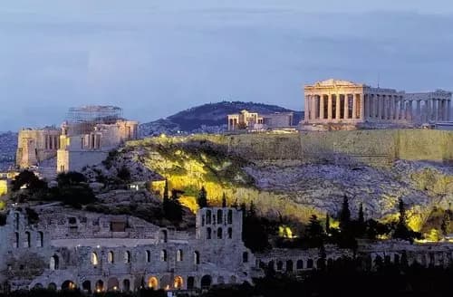Día 1 en Atenas: La Acrópolis y la Inspiración Mitológica