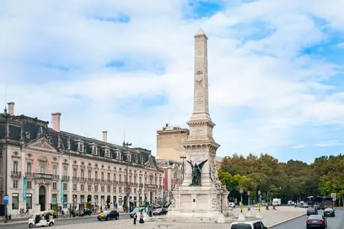 (Martes) Budapest - ciudad de origen