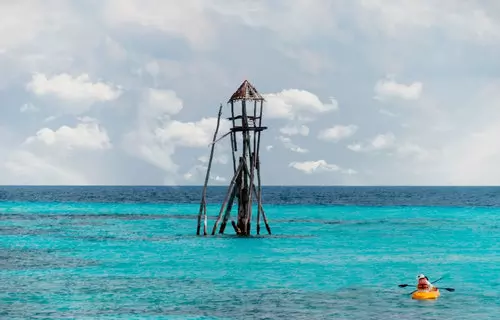 Llegada al Aeropuerto de Cancún y traslado a Isla Mujeres